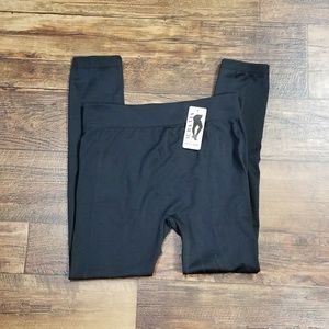 NWT Plus Size Fleece Leggings